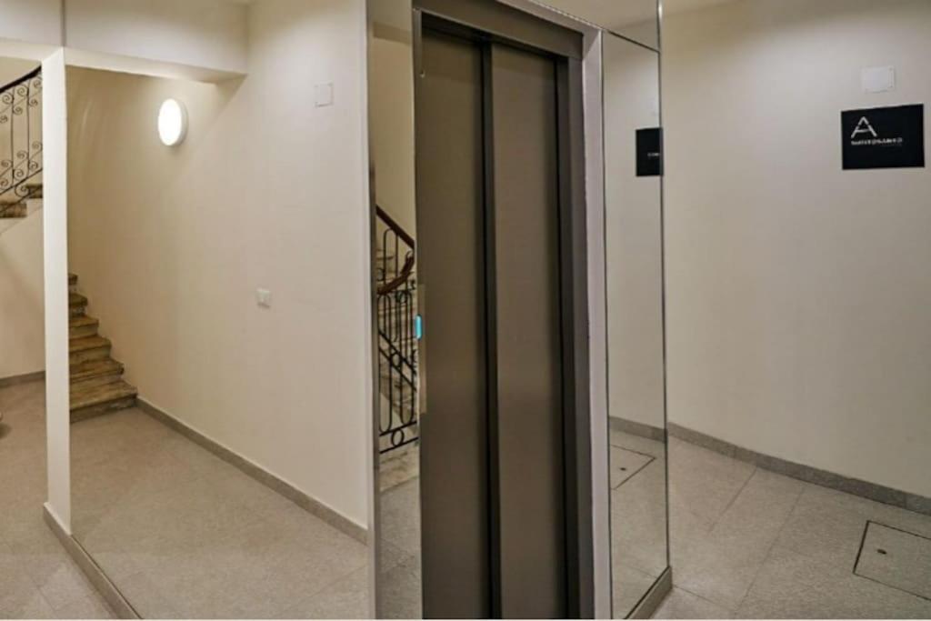 Residenza Subitosanto - Appartamento 5B "Giotto" ปาโดวา ภายนอก รูปภาพ
